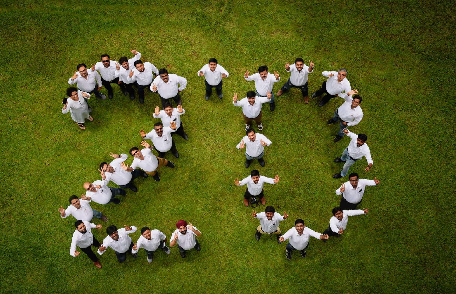 Sivantos India employees forming the number 20